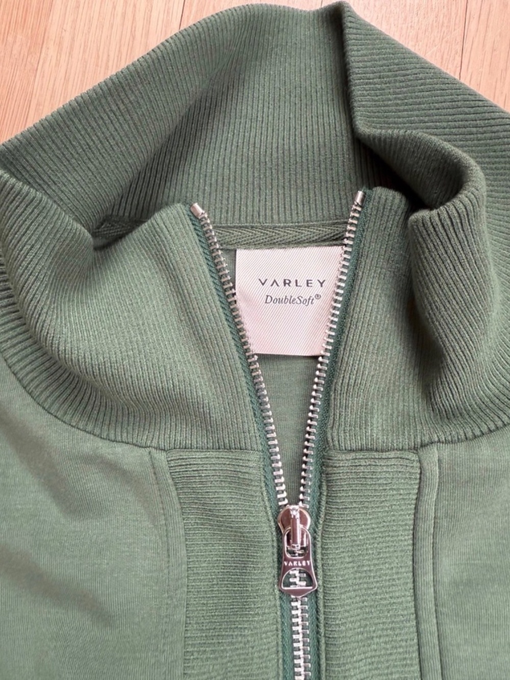 Varley Half zip - Picture 3 of 6